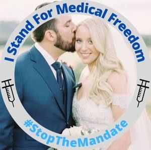 Meet your Posher, Alexia